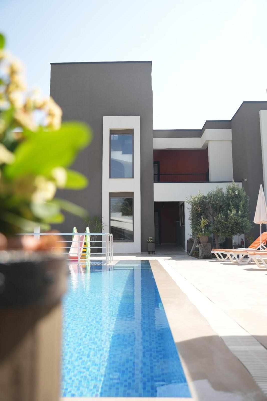 Eva Apart Kemer Extérieur photo